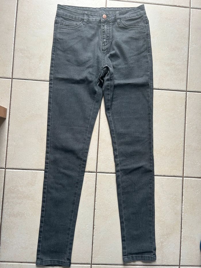 Jean gris