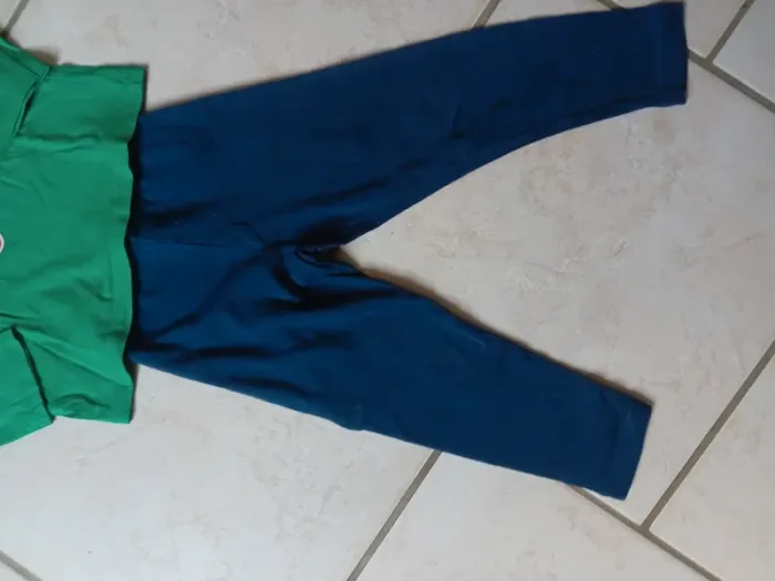 🌹ensemble legging + tee shirt manche longue 36m 🌹 - photo numéro 2