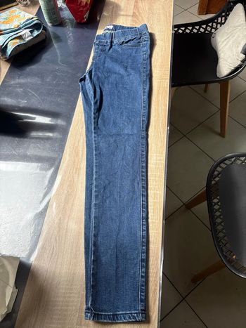 Jeans slim taille 38