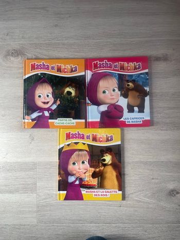 Lot de 3 livres  Masha et mishka 