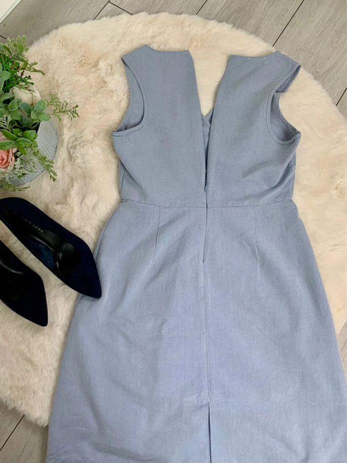 Robe fourreau inspiration de la robe  Guess - photo numéro 3