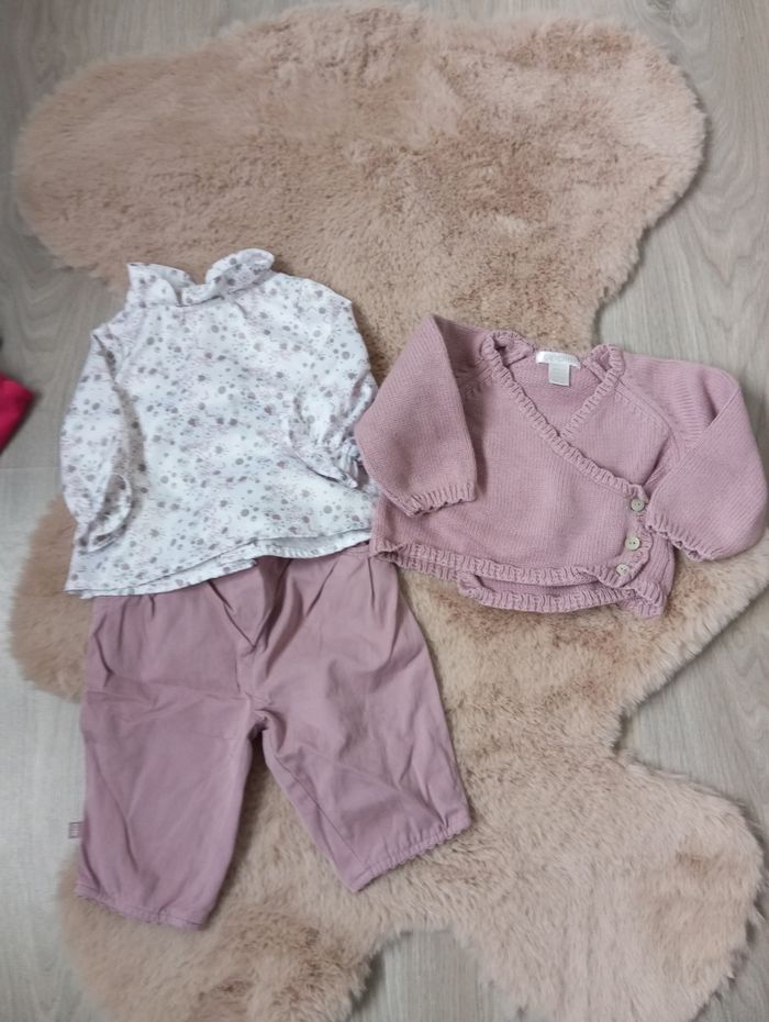 Lot vêtements fille - 3 mois - photo numéro 5