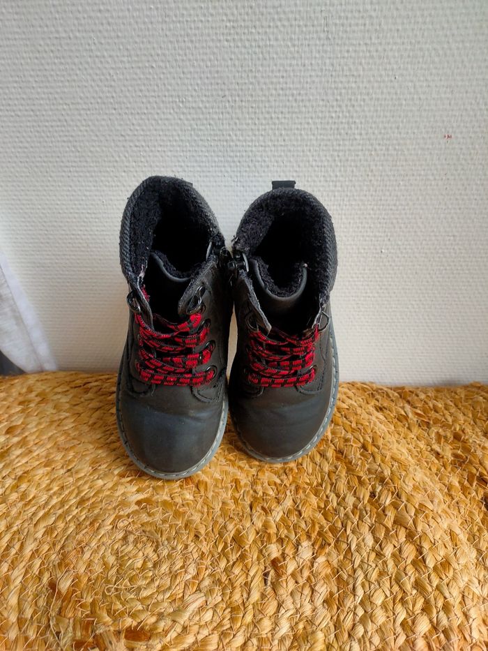 Bottines fourrées Kiabi taille 23 - photo numéro 7