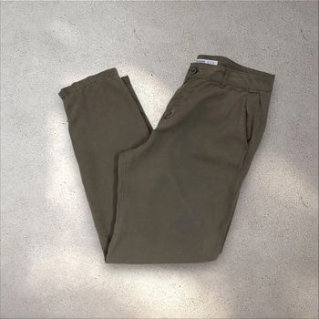 Pantalon chino fluide kaki Zara taille M