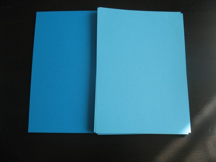 LOT DE 198 FEUILLES A4 - TON BLEU - 90 GR ET 120 GR n°31 - photo numéro 4
