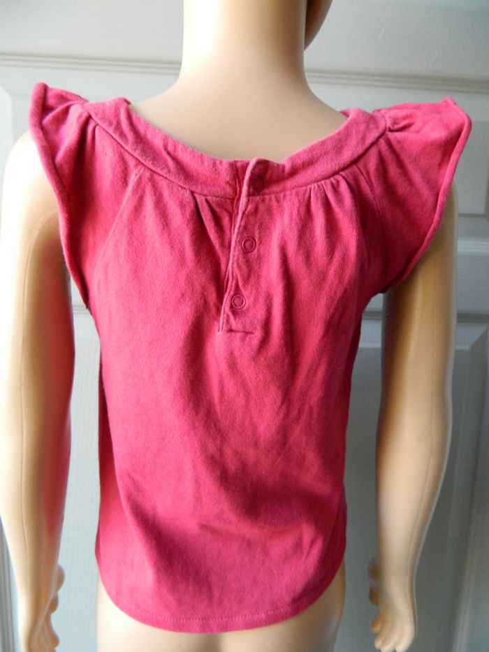 Tshirt fille T'4 ans"Kiabi" - photo numéro 2