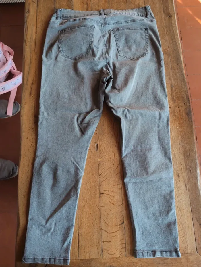 Jean 7/8ème taille 40 - photo numéro 4