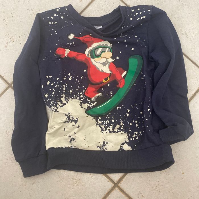 Sweat noel