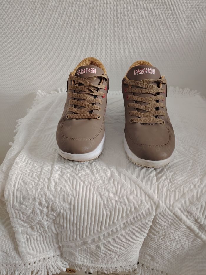 Baskets plateforme marron / camel - Pointure 39 - photo numéro 3