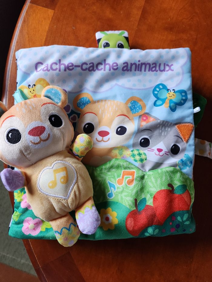 Livre tissu et son ourson musical et lumineux - photo numéro 2