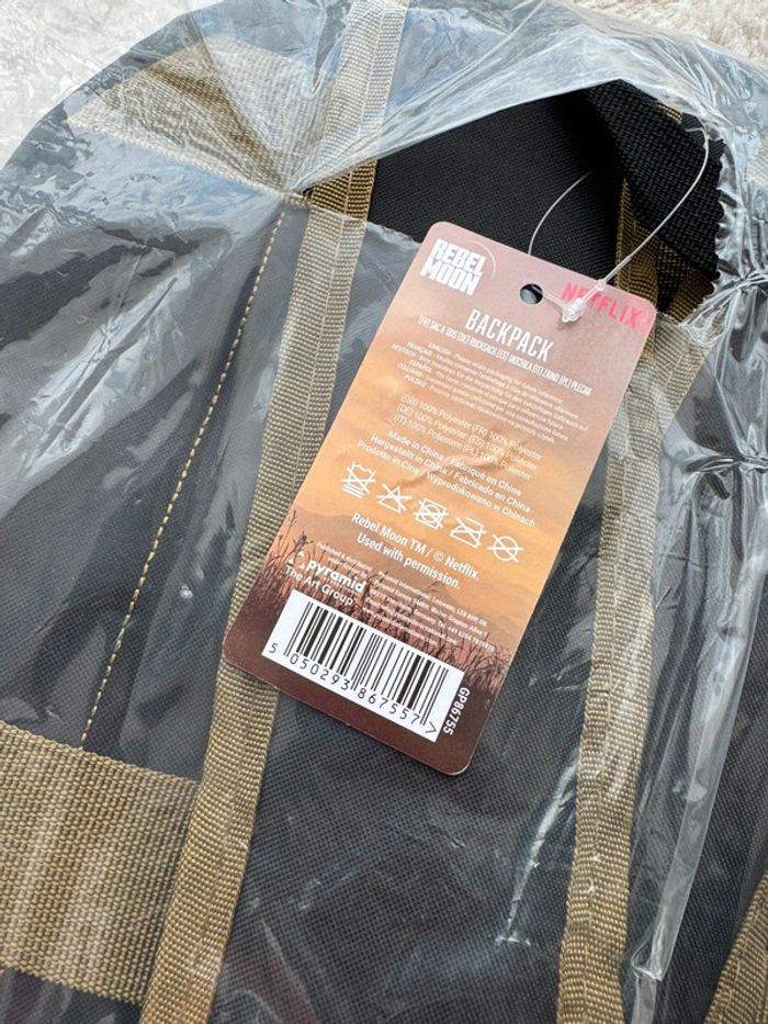 🎒Sac à dos neuf avec étiquette - sous blister- Rebelle Moon - photo numéro 5
