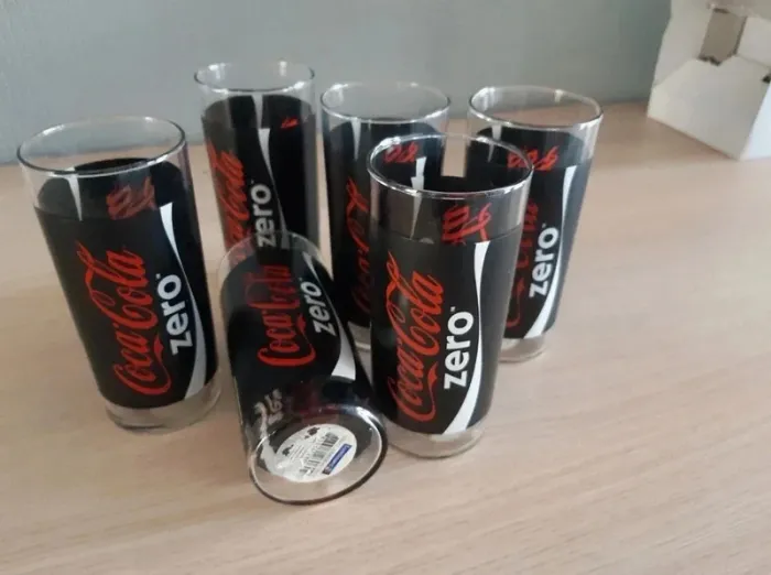 verres coca çola zéro droi