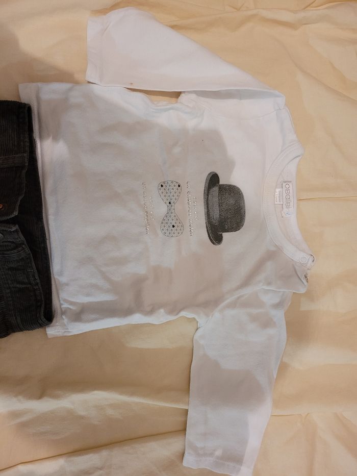 Ensemble pantalon et t-shirt - photo numéro 2