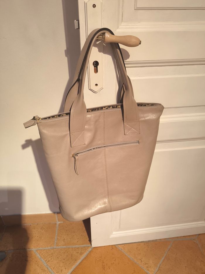 Sac à main cuir véritable