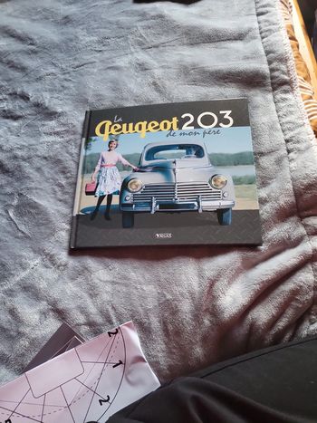 Livre la peugeot 203 de mon Père