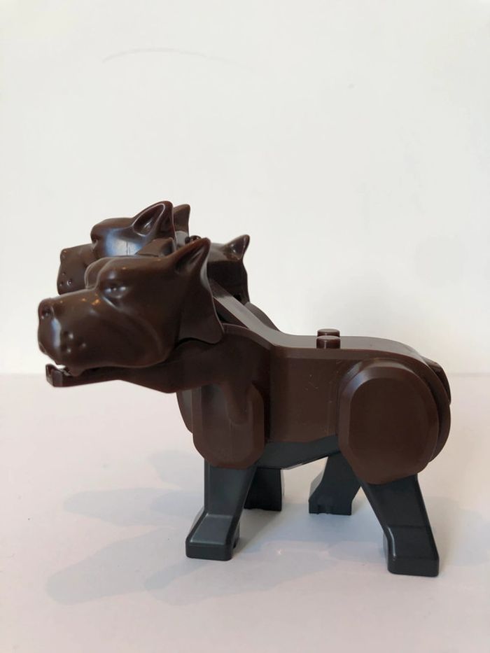 Figurine type lego le chien à 3 têtes. Harry Potter - photo numéro 4