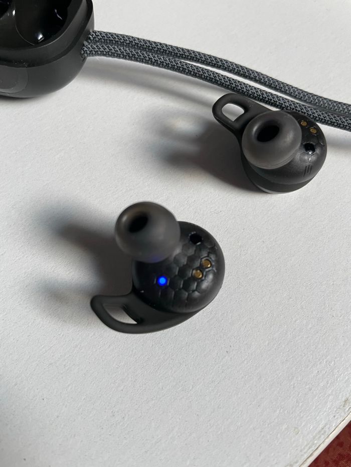 Écouteurs JBL Aero Reflect - photo numéro 5