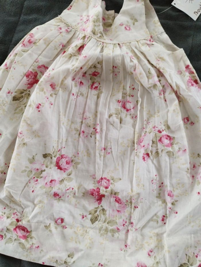 Robe Liberty Bout'chou 12 mois neuve - photo numéro 2