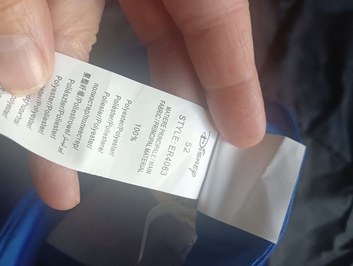 Casquette DISNEY La Reine Des Neiges taille 52 🎁 Neuf - photo numéro 5