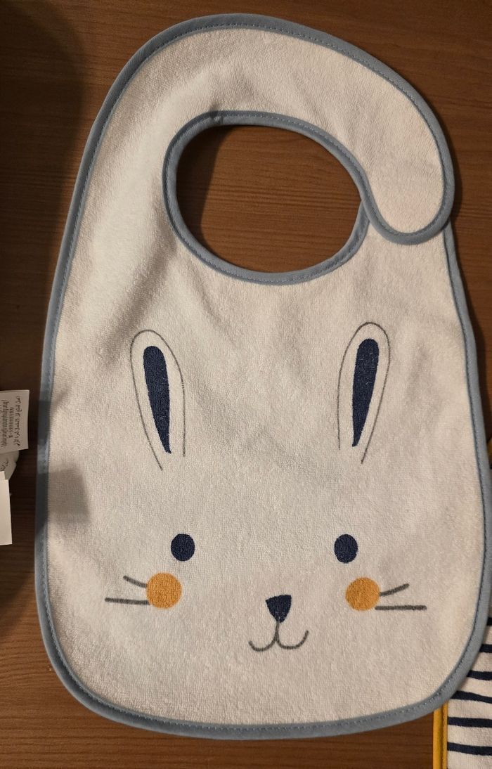 Neufs (non utilisés)🥰🤩 💙 lot bavoirs garçon 🤩🥰💙(ferme) - photo numéro 9