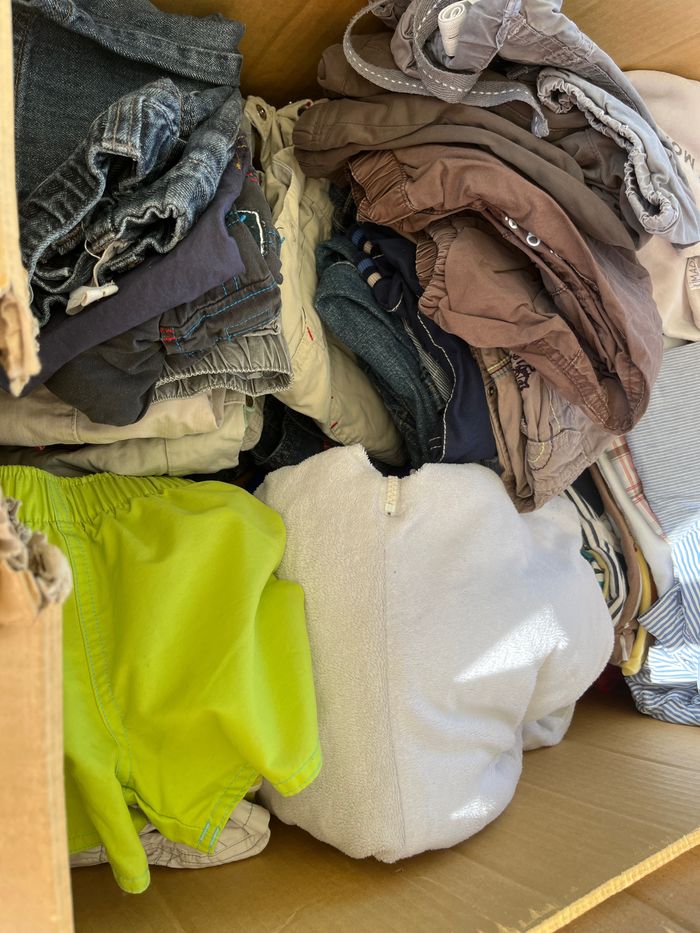 Lot vêtements 6 mois - photo numéro 2