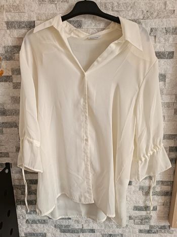 Chemise taille 46/48 blanche porte