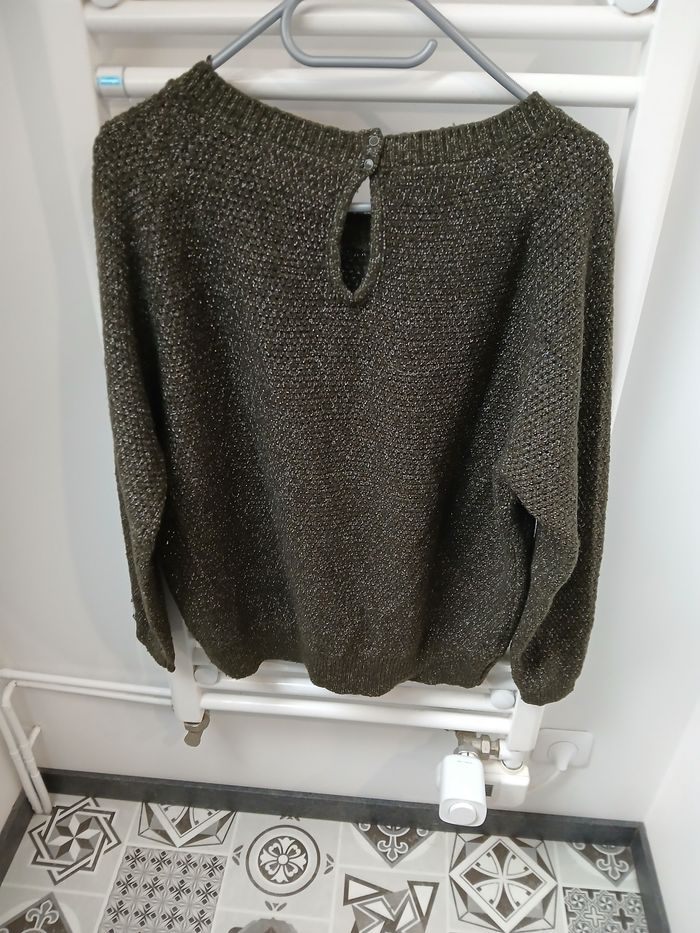 Pull femme hiver kaki avec fil argent - photo numéro 4