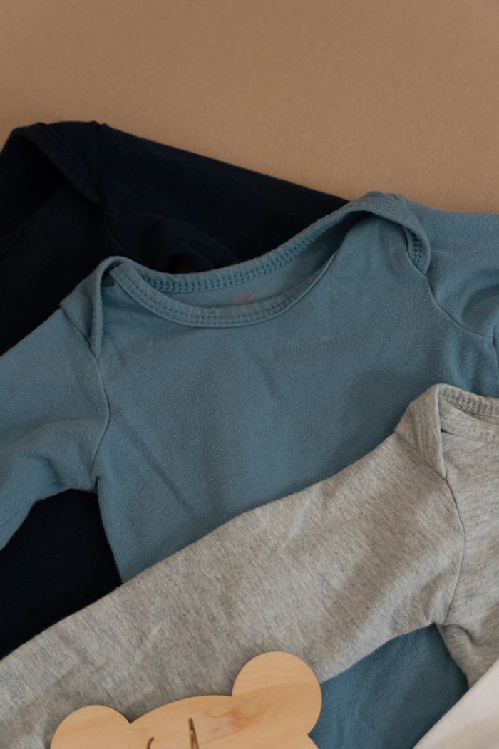 lot bodies body manches longue 1 mois - photo numéro 6