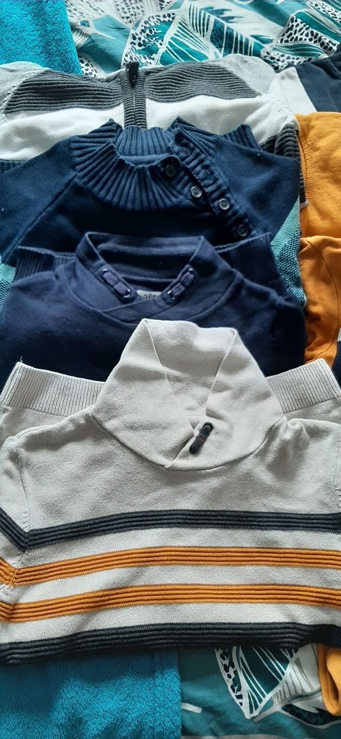 Lot de vêtements garçon - photo numéro 4