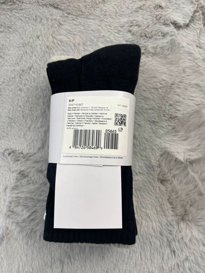 3 paires de chaussettes Nike montante Dri-fit - Taille 34-38 - photo numéro 2
