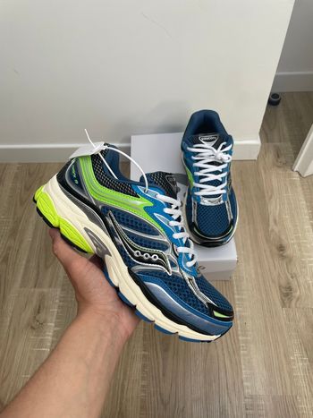 Saucony Omni 9 blue & Green