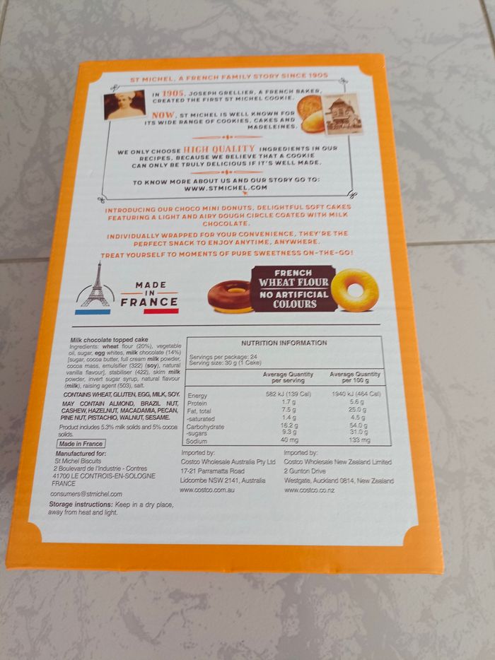 Grosse boîte de donuts - photo numéro 2