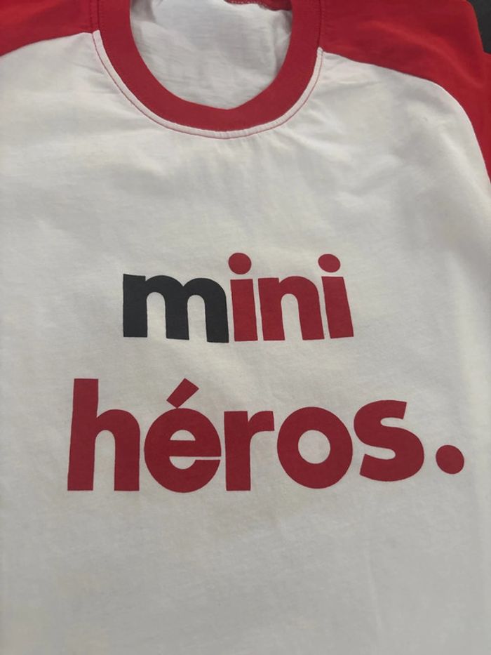 T-shirt mini héros - photo numéro 4