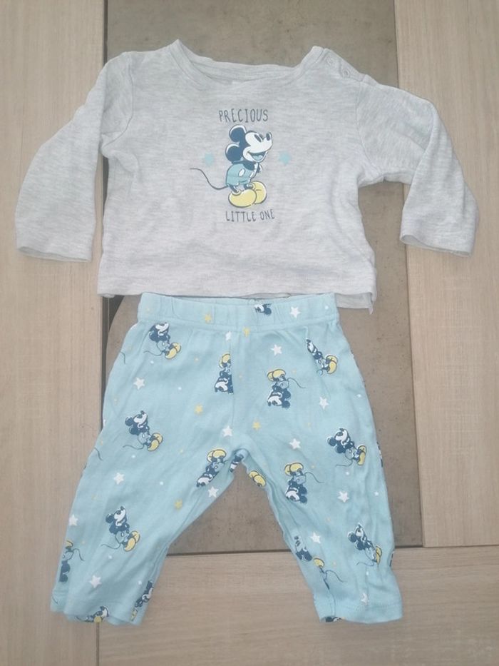 Pyjama Mickey / Disney Baby / 6 mois
