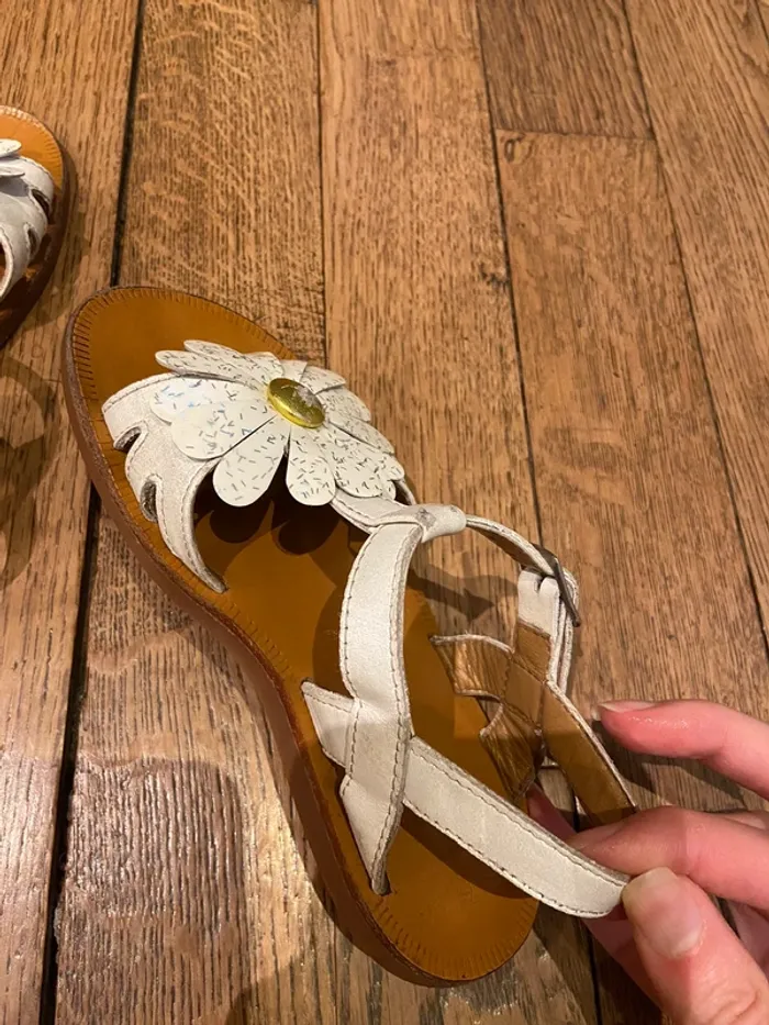 Sandales marguerite Pom d’api - photo numéro 2