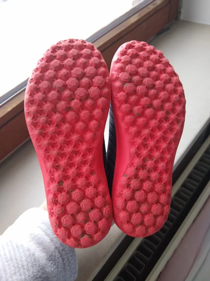 Chaussures de football - photo numéro 3