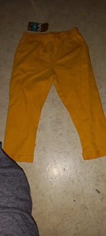 Jogging npo 3 ans neuf