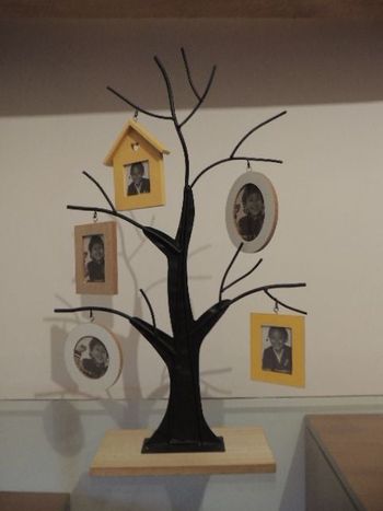 Porte photos arbre NEUF