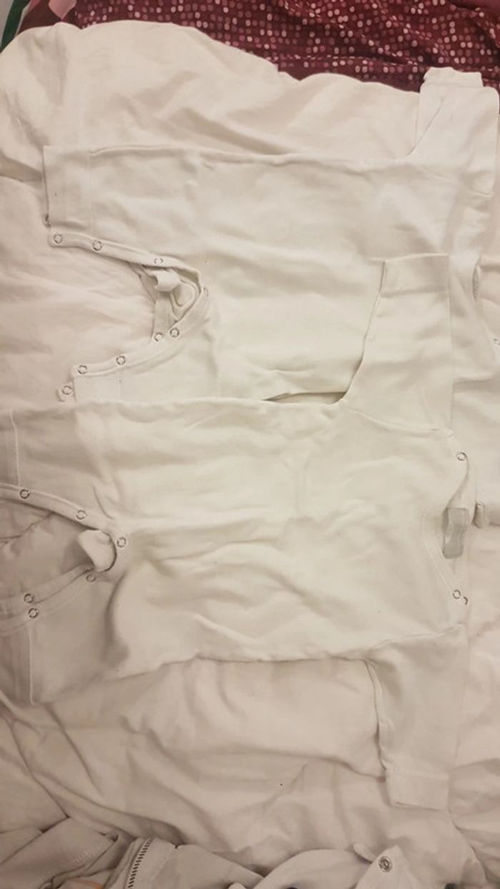 Lot de 2 bodys sans pieds