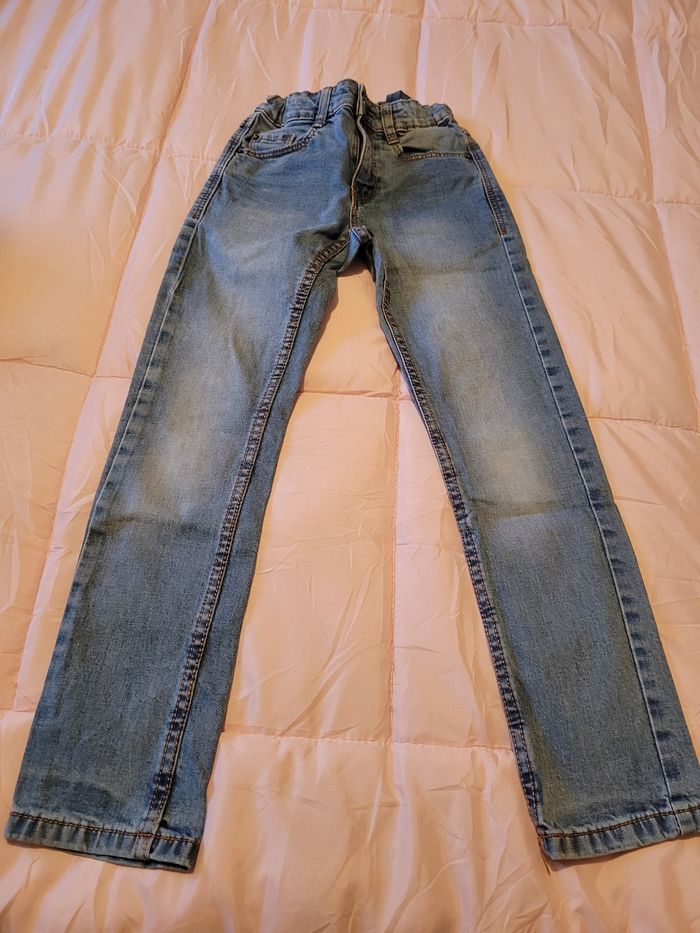 jeans slim kiabi 8ans (4e)