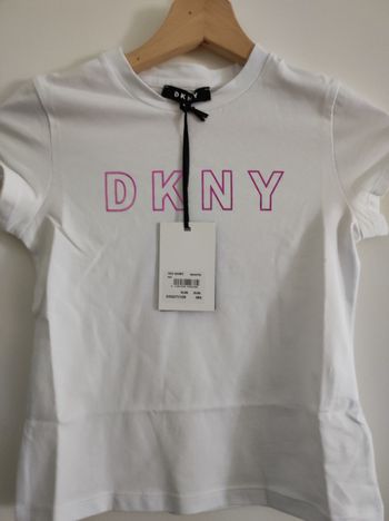 T-shirt DKNY