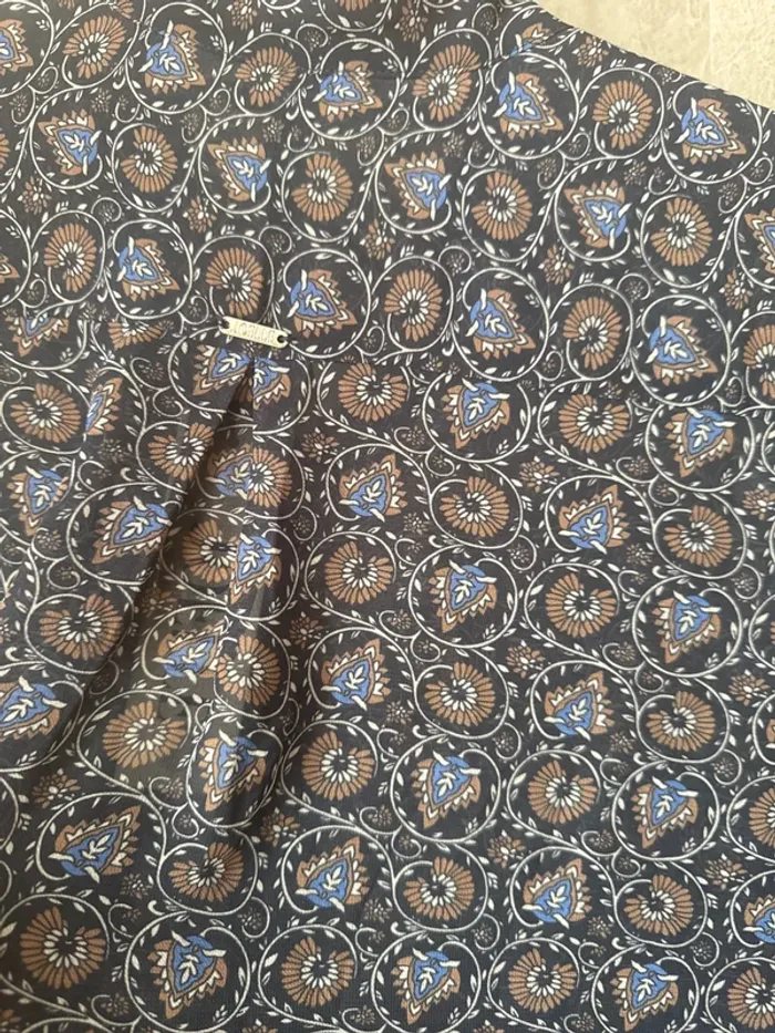 Chemise bleu marine taille S Joelle - photo numéro 14