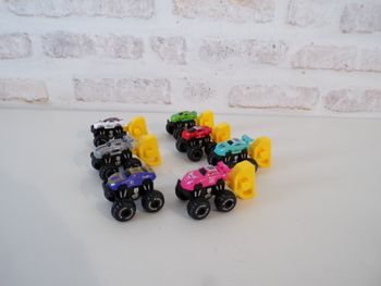 Mini Monster Truck  (J14)