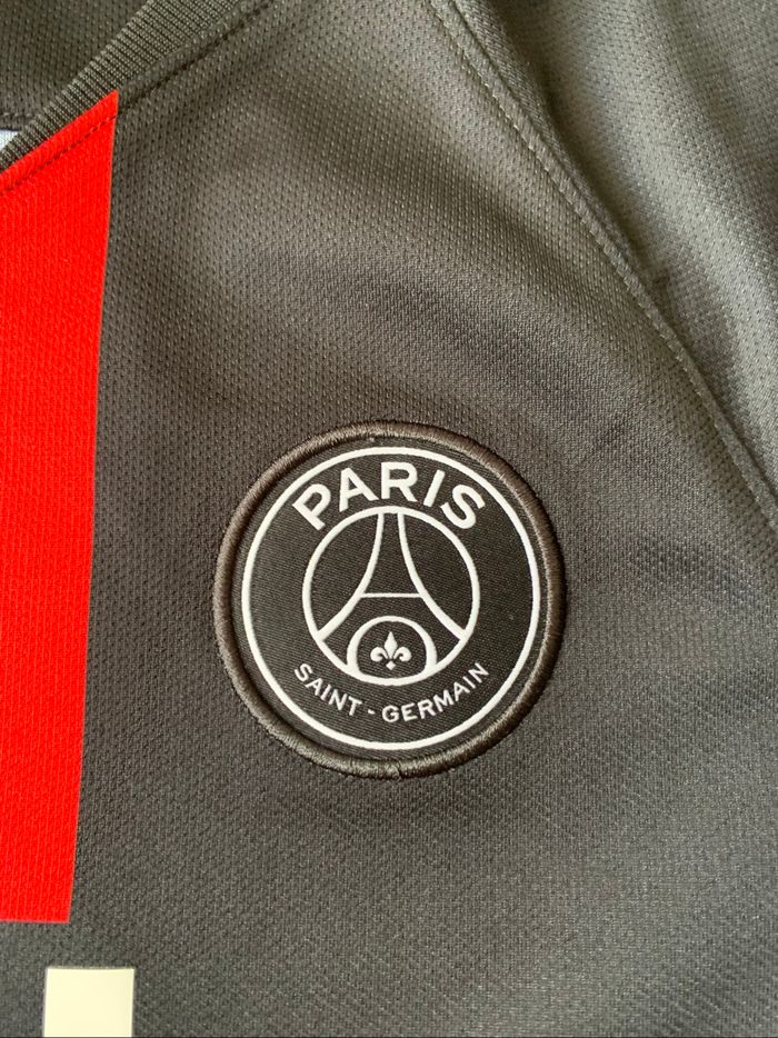 Maillot Neymar PSG - photo numéro 6
