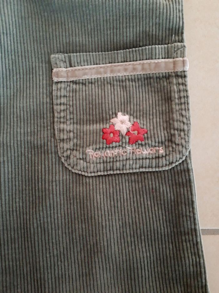 Pantalon velours kaki clair - 6 ans - photo numéro 4