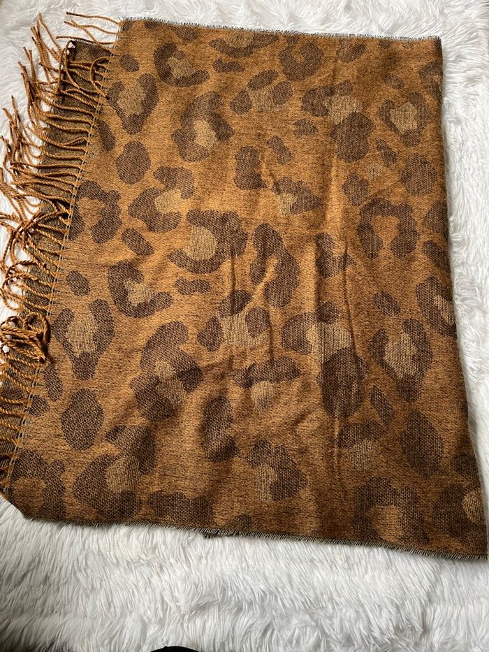 Écharpe léopard