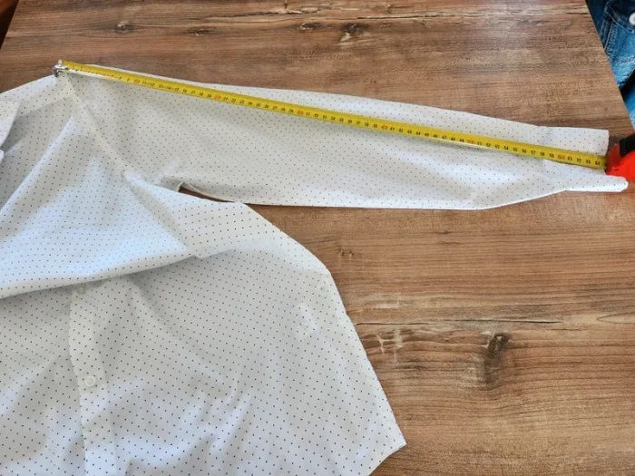 Chemise manches longues blanche a pois noir kiabi neuve taille S - photo numéro 7