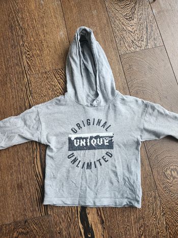 Sweat léger à capuche