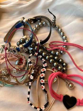 Lot bracelets