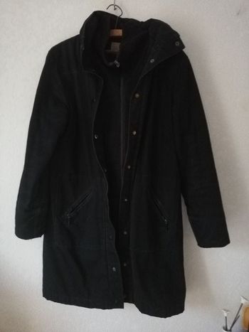 Manteau noir t. 40 Camaïeu.